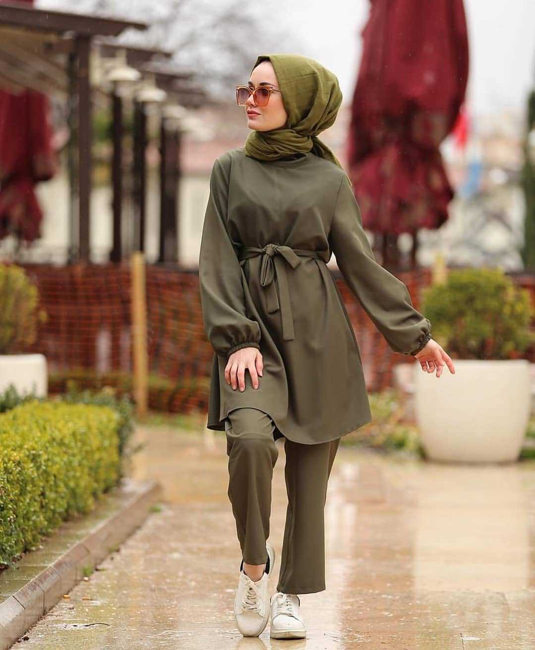 Arab Women's or Girl Muslim plus size two-piece suit