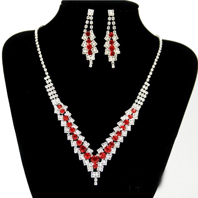 Women's Fashion Simple Crystal Necklace Set