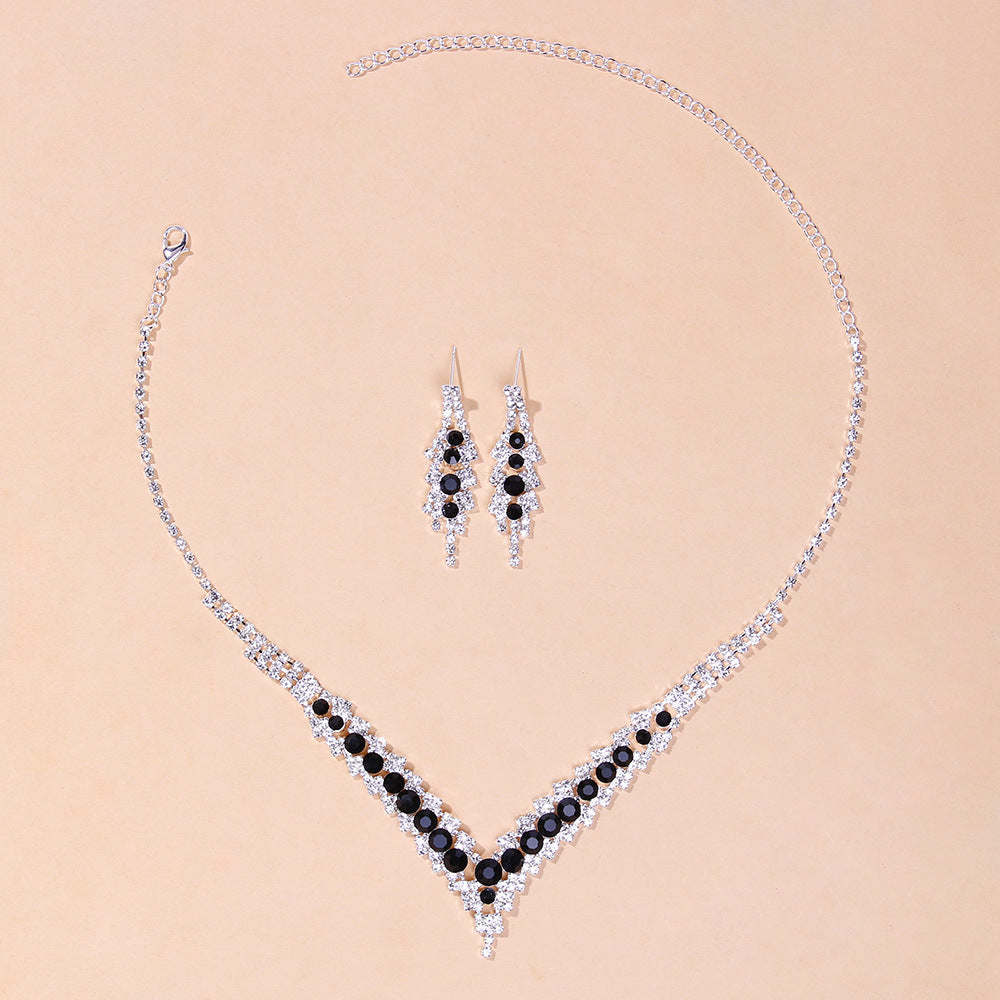 Women's Fashion Simple Crystal Necklace Set